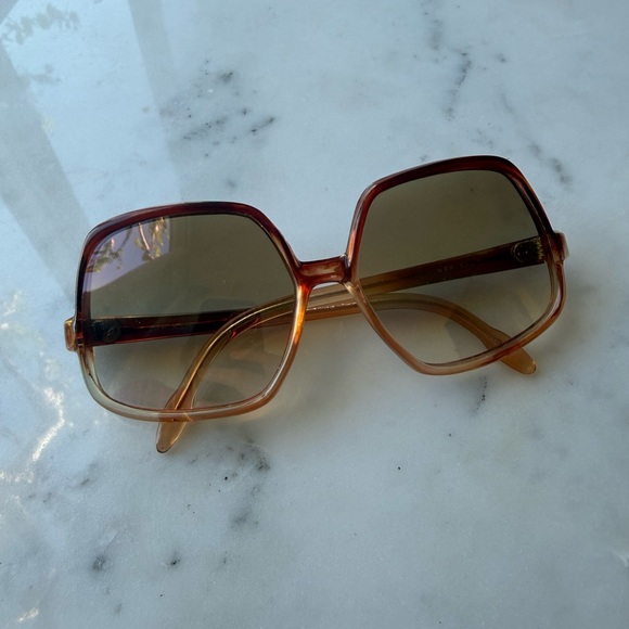 Vintage Accessories - Vintage 70s Style Square Sunglasses
